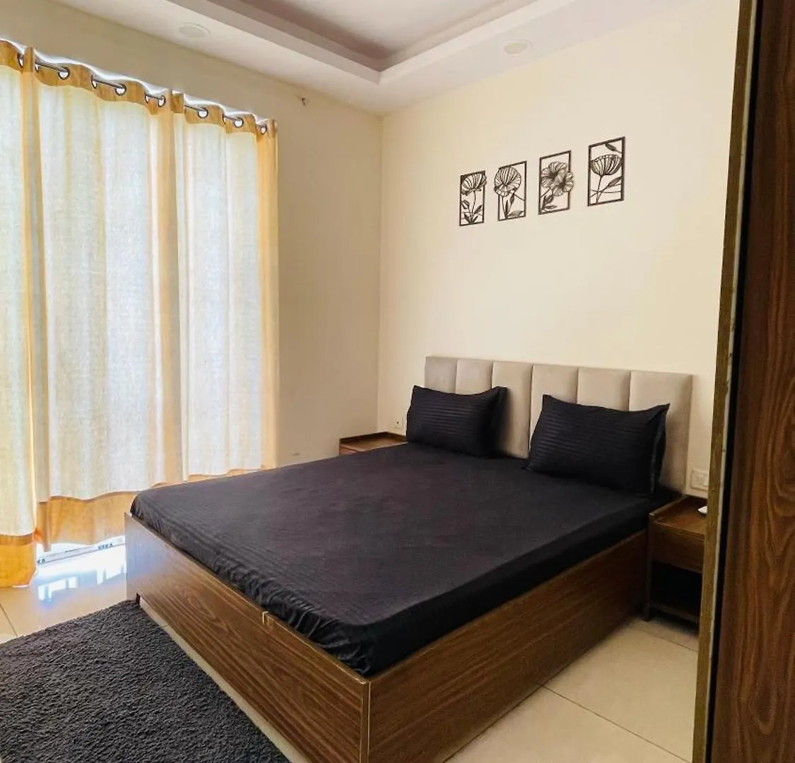 Apartment Classy Castle Zirakpur